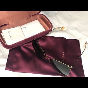 Oversized Gucci Sunglasses